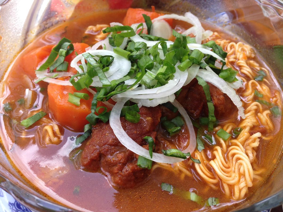 S Phuot Homestay - 3A Lam Son, Ward 2, Tan Binh District Ho Chi Minh-Byen Eksteriør billede